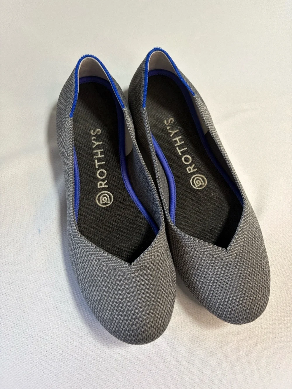 Rothy's Daily Round Toe Flat With Removable Insoles in Gray